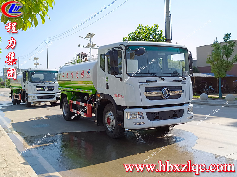 程力集團(tuán)東風(fēng)D9灑水車發(fā)車前往內(nèi)蒙古通遼市，為內(nèi)蒙抗旱救災(zāi)盡一份力！